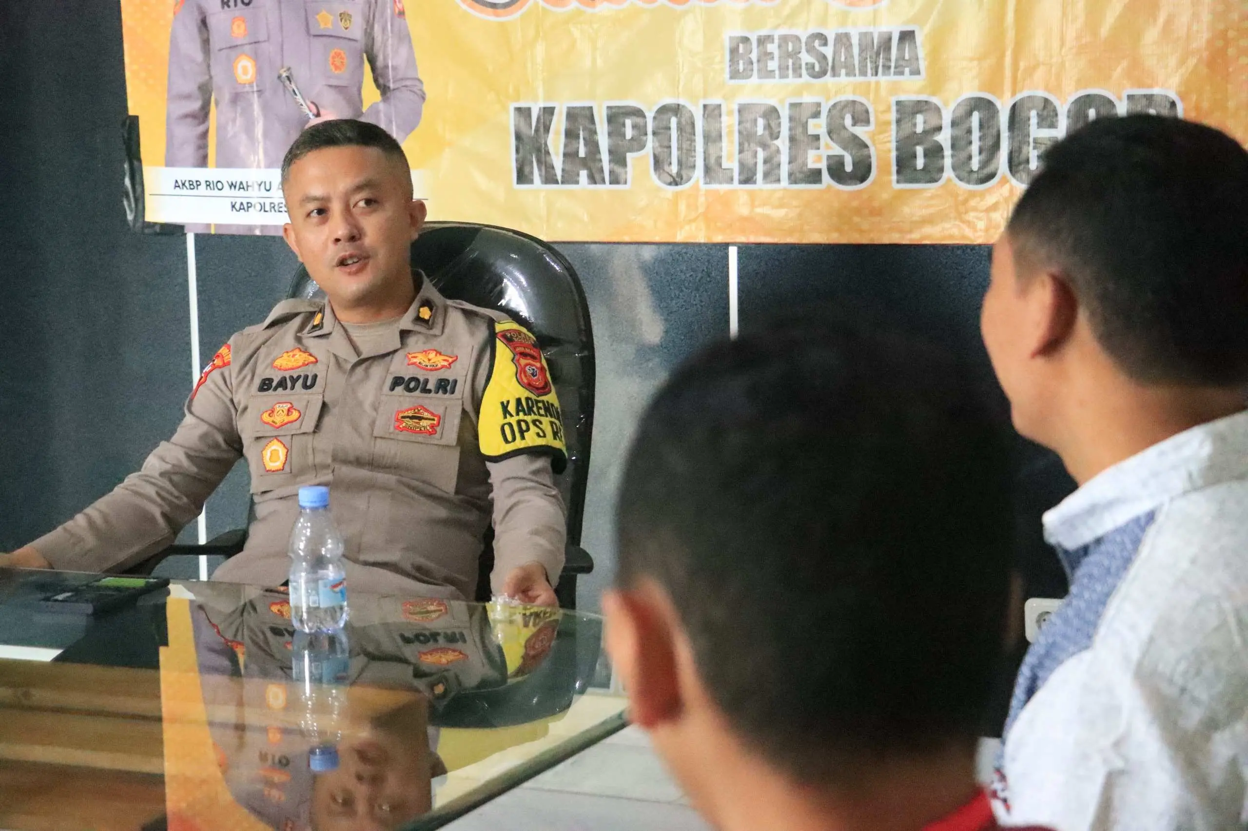 Polres Bogor Gelar Jumat Curhat, Warga Apresiasi Kemudahan Pengurusan Surat Kendaraan