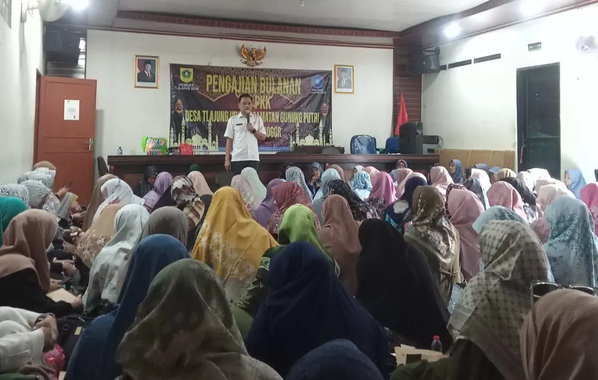 Pengajian Rutin Pemdes Tlajung Udik, Angkat Tema 