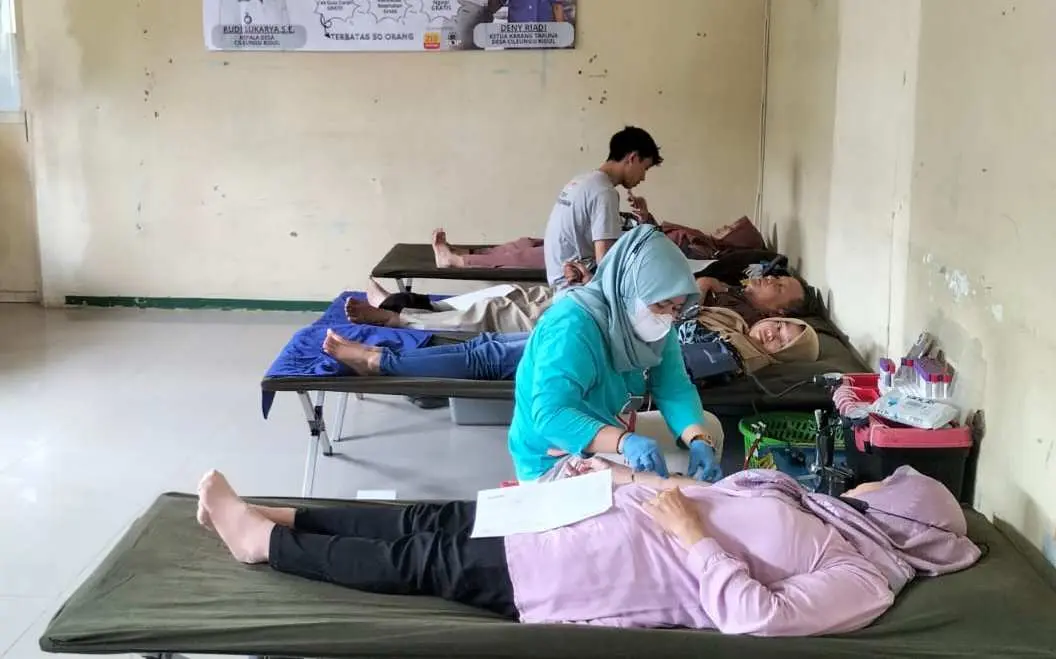 Karang Taruna Desa Cileungsi Kidul Gelar Baksos Donor Darah : HUT Karang Taruna ke 64 Tahun