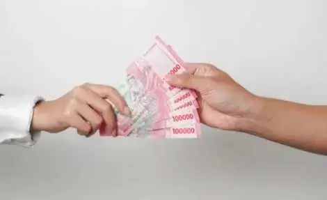 Keutamaan Memberikan Pinjaman Kepada Orang Lain.