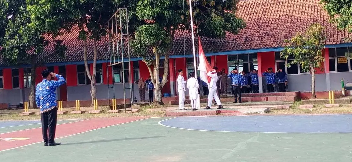 Upacara Hari Pendidikan Nasional di Tingkat Kecamatan Cariu, diharapkan Pendidikan Lebih Maju dan Baik