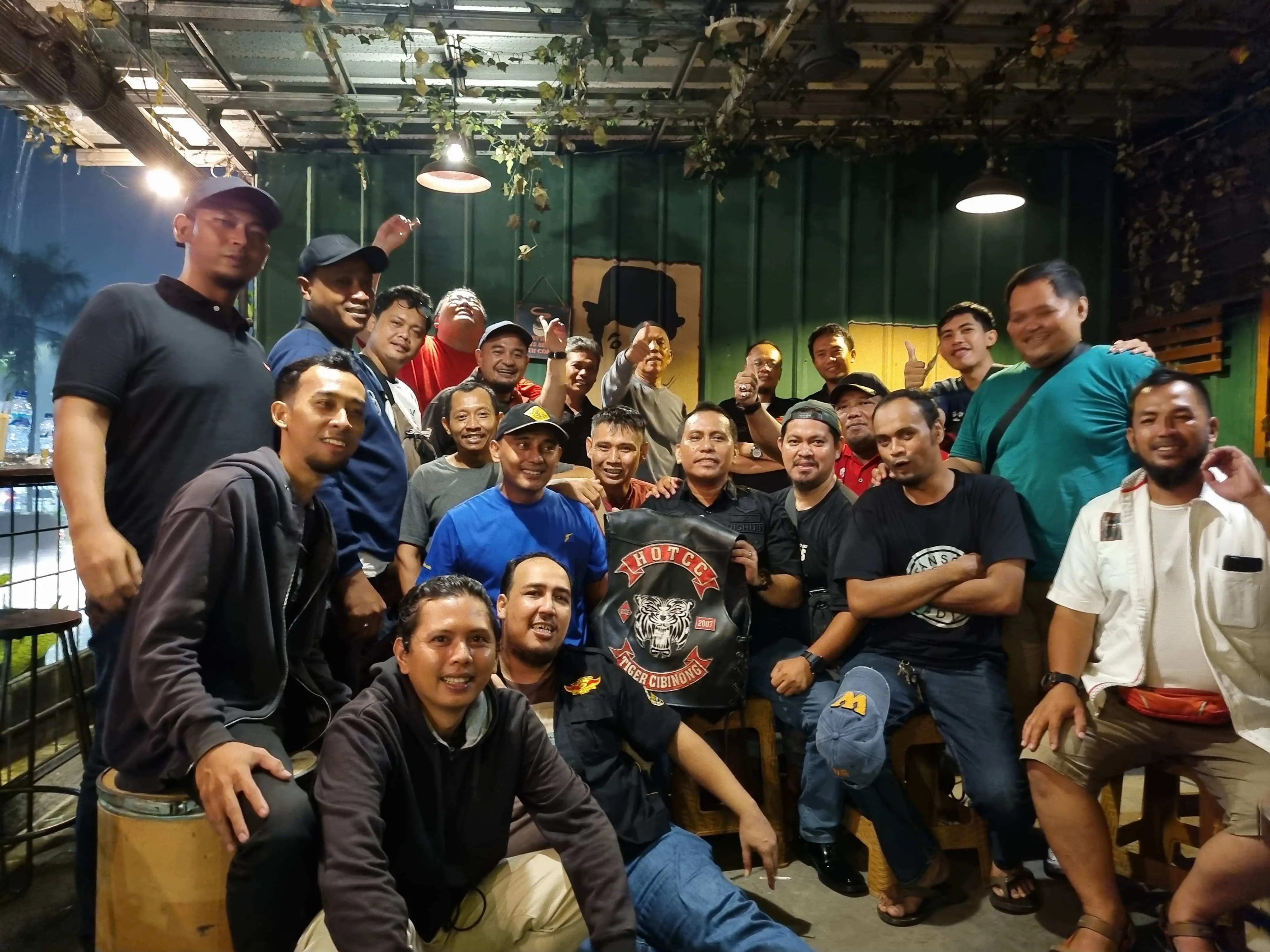 Ngebuburit ala Komunitas Honda Tiger Terbesar Di Cibinong