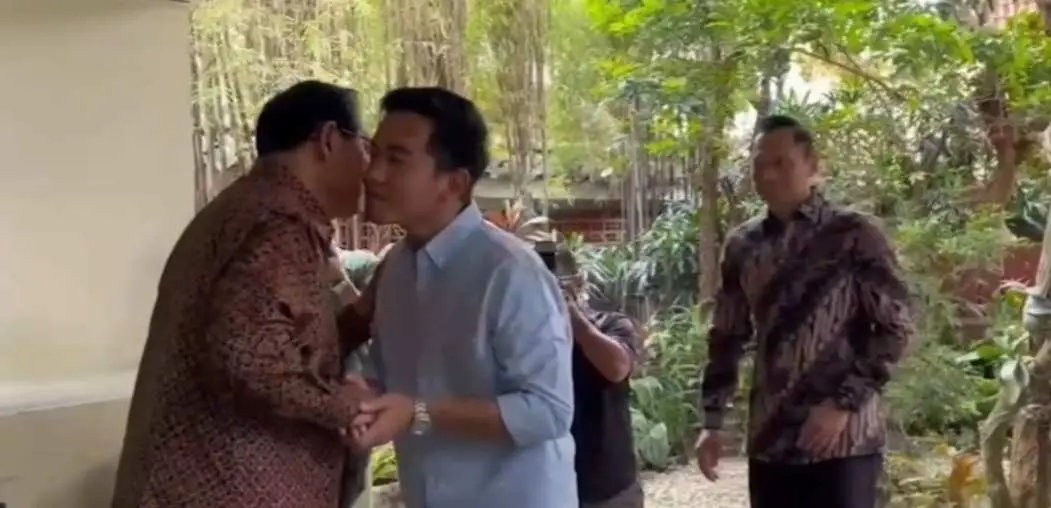 Calon Wakil Preside Nomor Urut 2 Gibran Sambangi Kediaman SBY di Cikeas