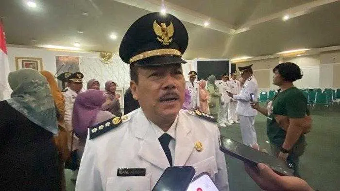 Bupati Bogor Lantik 61 Pejabat, Icang Aliudin Kini Resmi Jabat Camat Rumpin