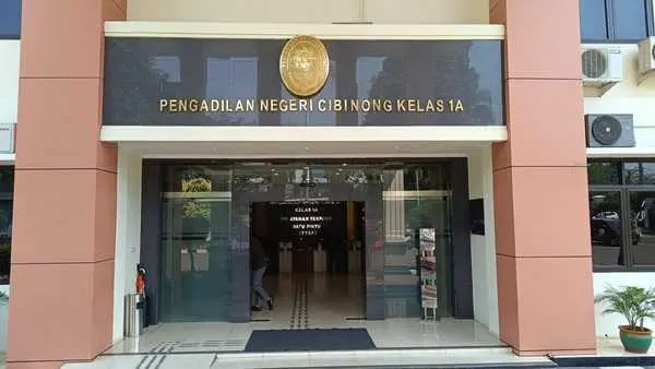 Sidang Kasus Penipuan yang menyeret Anggota DPRD Kabupaten Bogor dan Kepala Desa divonis 4 Bulan 15 Hari.