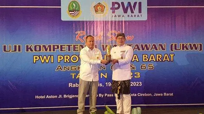 Kolaborasi Pemprov dan PWI Jabar Sukses Selenggarakan UKW di 8 Daerah.