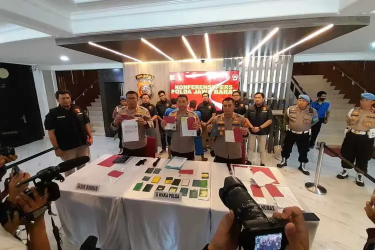 Pemberangkatan TKI Ilegal ke Arab Saudi, berhasil di gagalkan Polda Jabar.