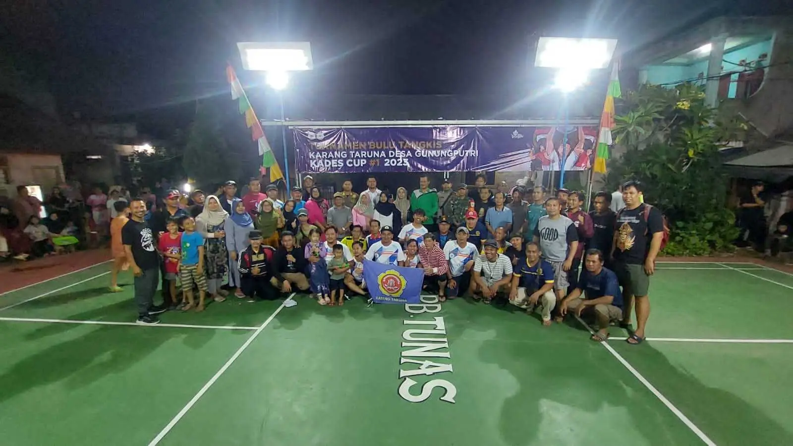 Jelang HUT RI ke-78, Karang Taruna Desa Gunungputri Gelar Tournament Bulutangkis Kades Cup