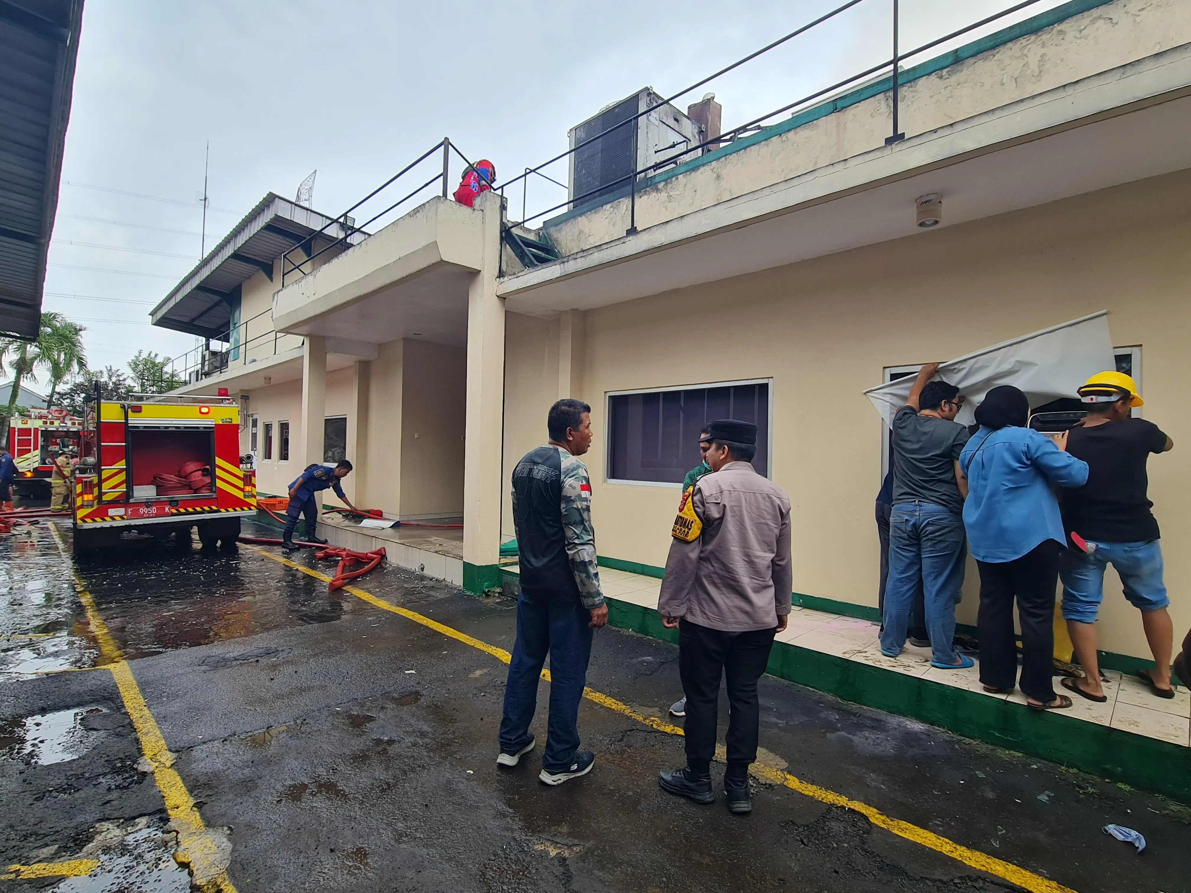 Kebakaran PT Phytochemindo Reksa di Gunung Putri Bogor, Api Padam 3 Jam