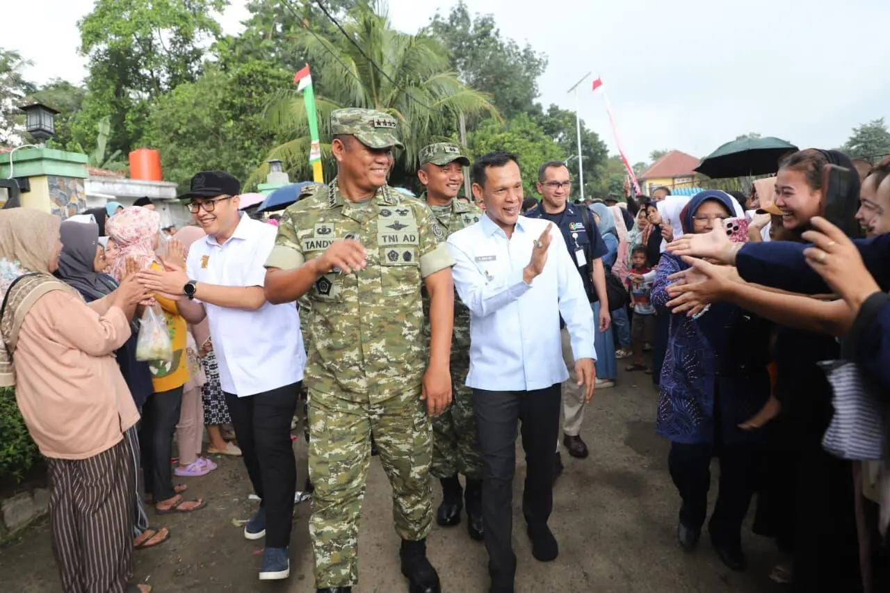 Wakil Bupati Bogor Bersama Wakil Panglima TNI Tinjau Pembangunan Koperasi Merah Putih di Rumpin