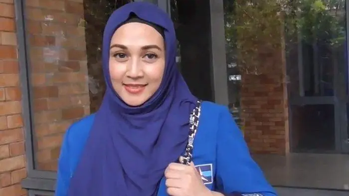 Dina Lorenza Audria Ajak Generasi Muda Bondowoso Aktif dan Kritis dalam Politik