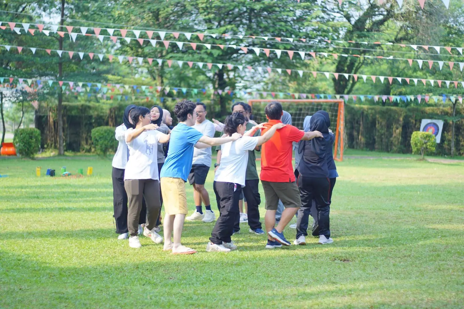 HARRIS Sentul City Bogor Hadirkan Pengalaman Team Building Seru di Area Outdoor
