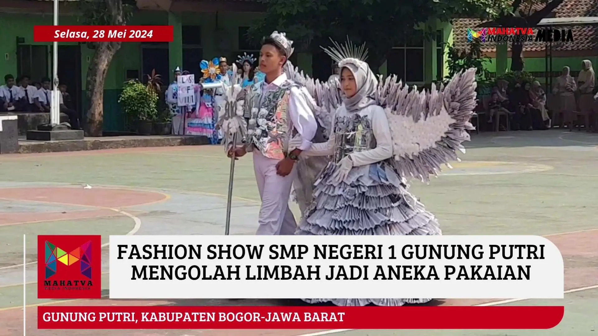 SMP Negeri 1 Gunungputri Gelar Acara P5, Fashion Show Kostum Daur Ulang Sampah